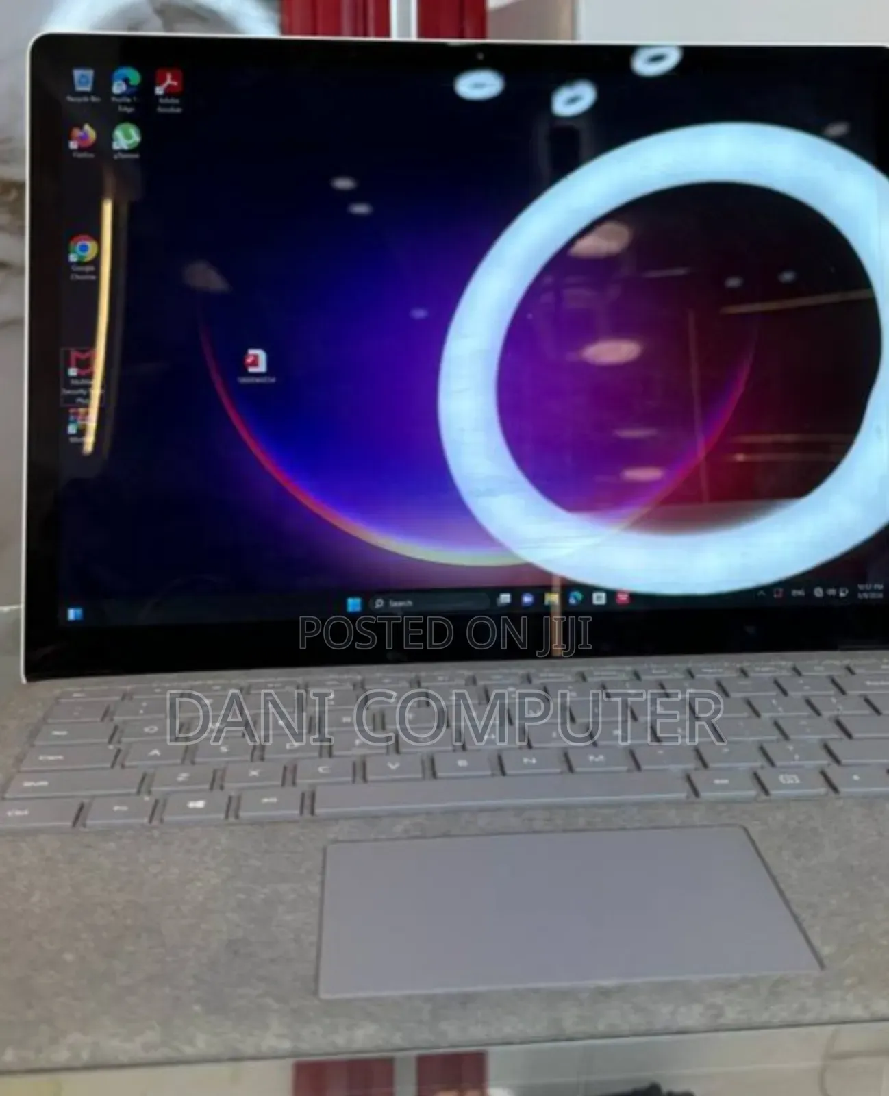 New Laptop Microsoft Surface 8GB Intel Core i5 SSD 256GB
