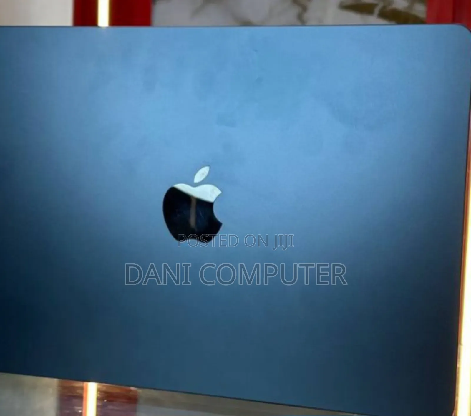 New Apple MacBook Air 2024 M3 13-inch 16GB Intel Core M3 SSD 512GB