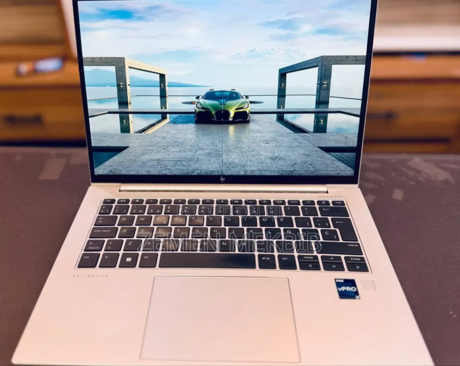 New Laptop HP 16GB Intel Core i7 SSD 512GB