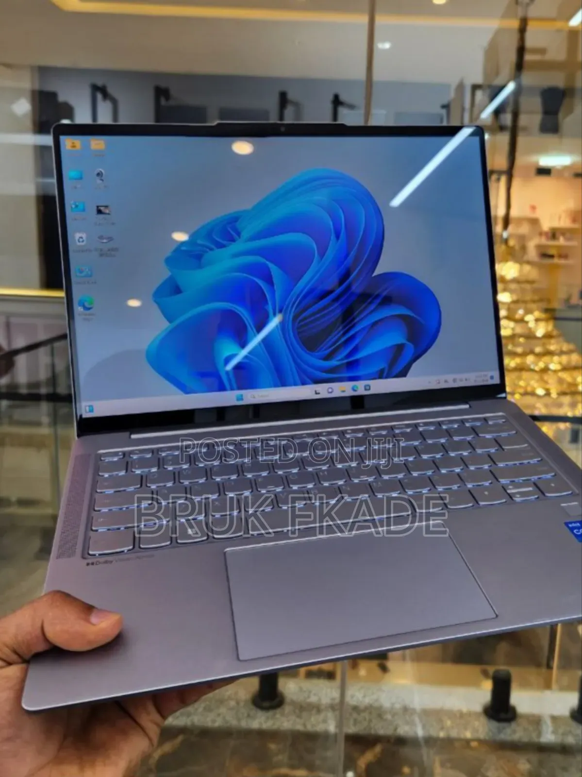 New Laptop Lenovo Legion Slim 5 16GB Intel Core i5 SSD 512GB