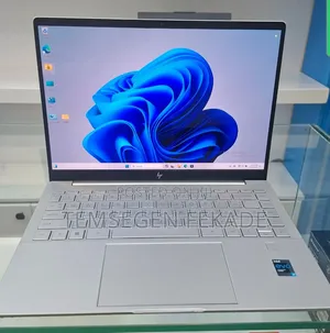 New Laptop HP Pavilion 13 16GB Intel Core i7 SSD 1T