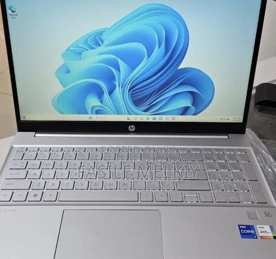 New Laptop HP Pavilion 15 16GB Intel Core i7 SSD 512GB