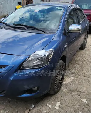 Toyota Yaris 2009 Blue