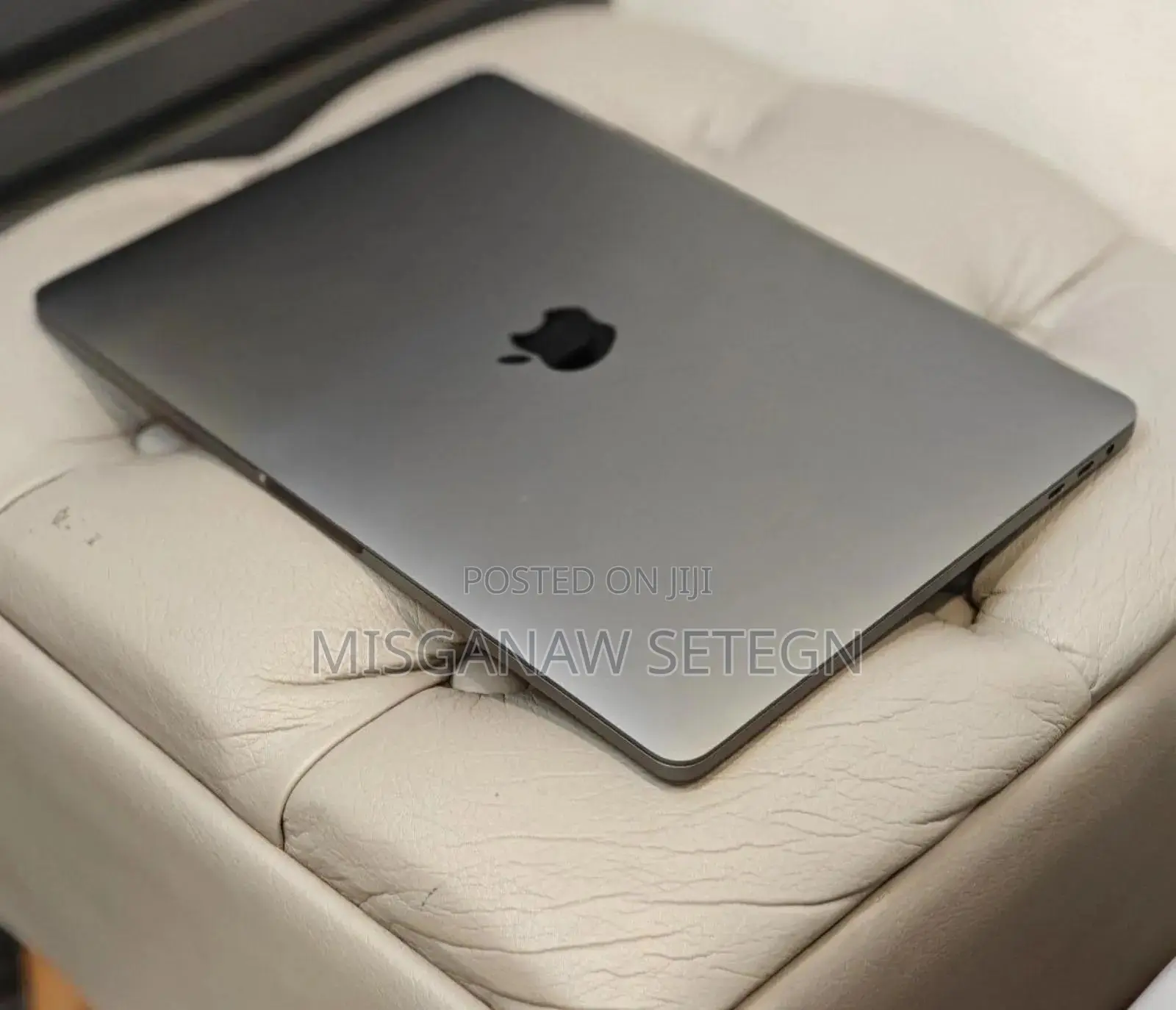 New Laptop Apple MacBook Pro 2019 16GB Intel Core i7 SSD 512GB