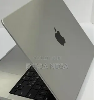New Apple MacBook Pro 2023 M3 Max 14-inch 36GB Apple M3 Max SSD 1T