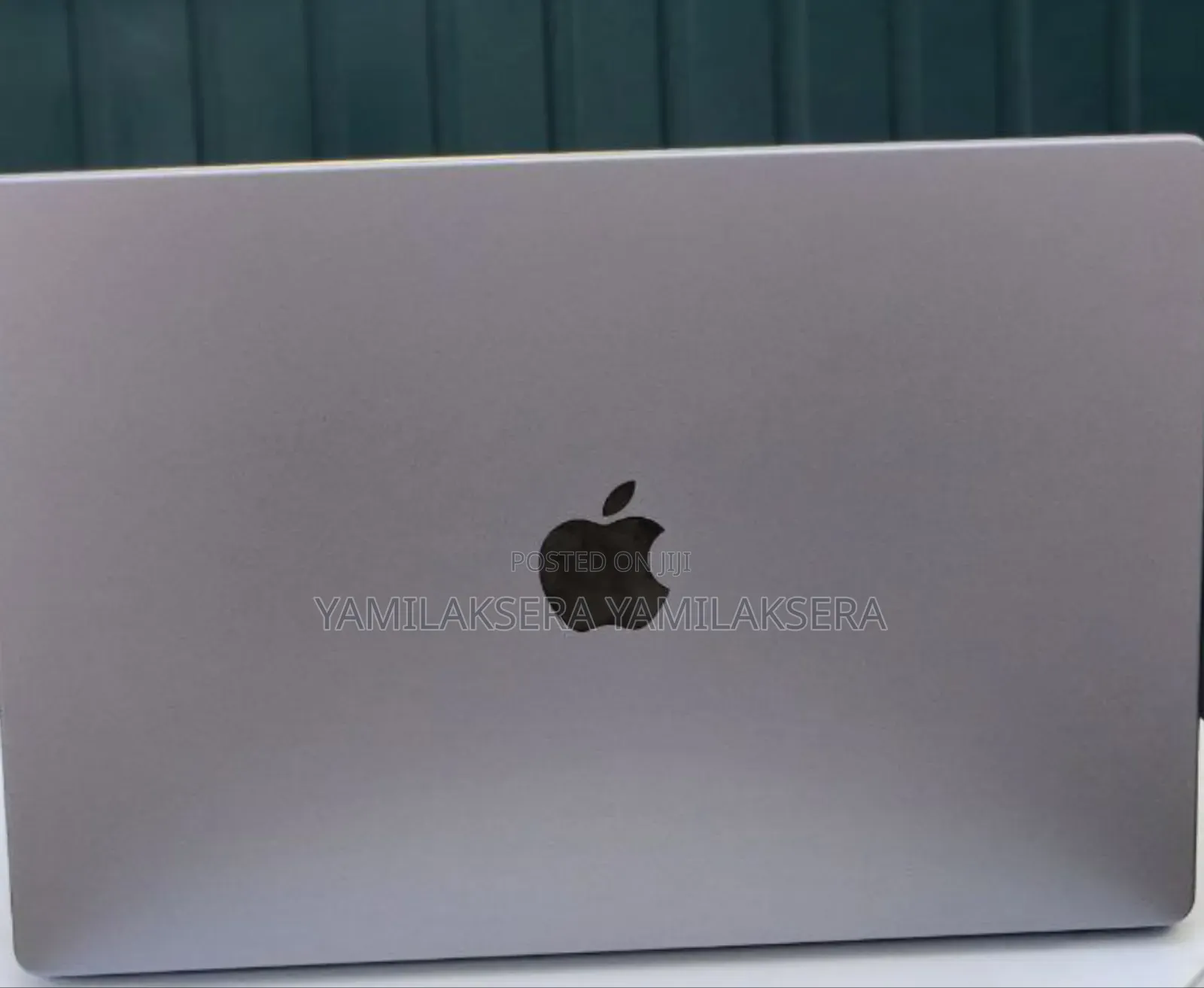 New Laptop Apple MacBook Pro M1 16GB Intel Core i7 SSD 1T