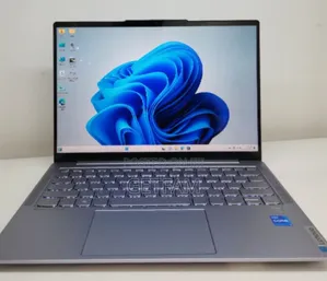 New Laptop Lenovo Ideapad 3 16GB Intel Core i5 SSD 512GB