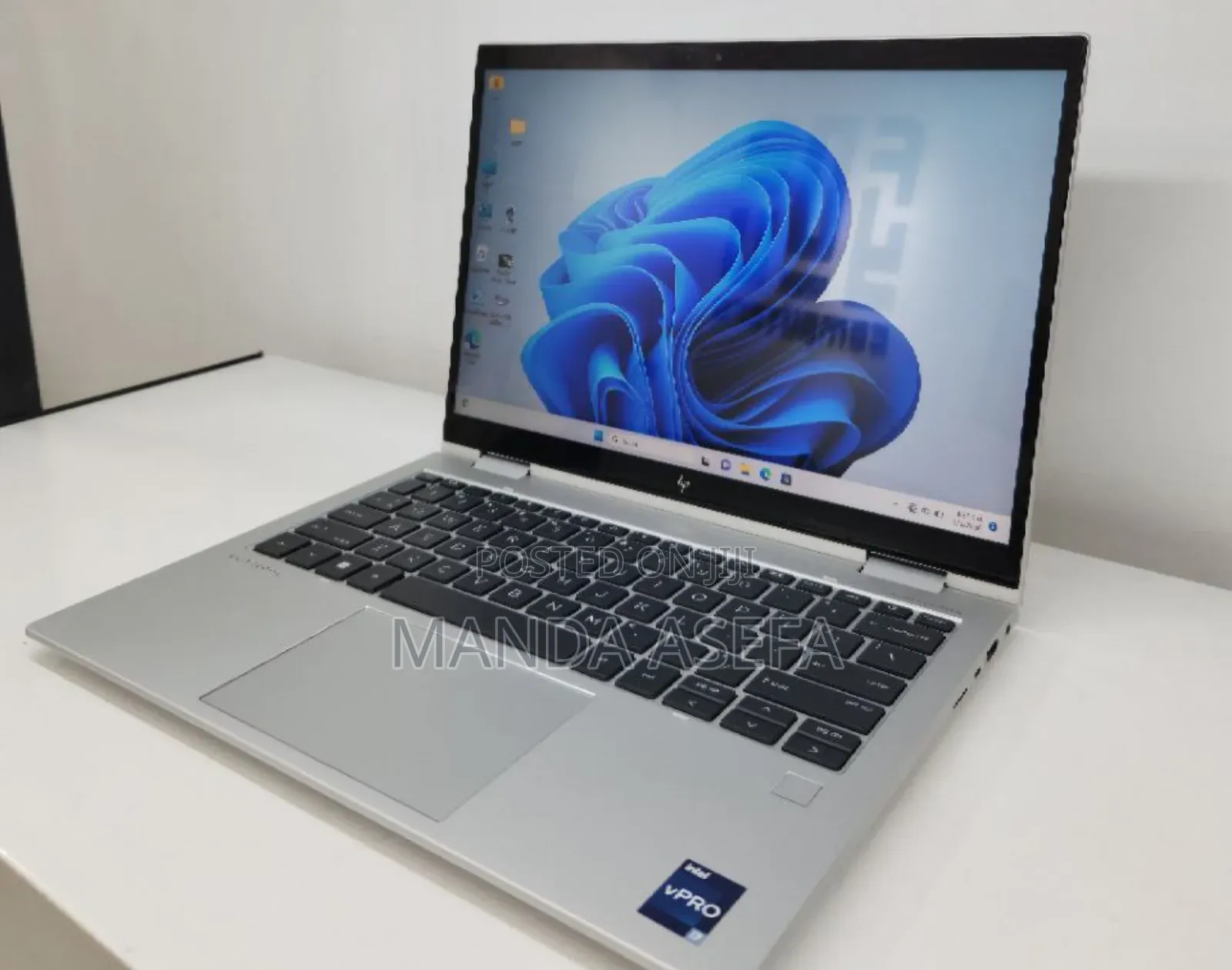 New Laptop HP EliteBook 830 G9 16GB Intel Core i7 SSD 512GB