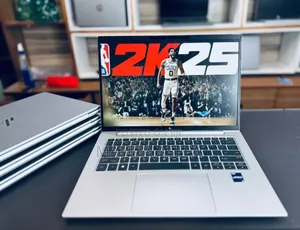 New Laptop HP EliteBook 840 G9 16GB Intel Core i7 SSD 512GB