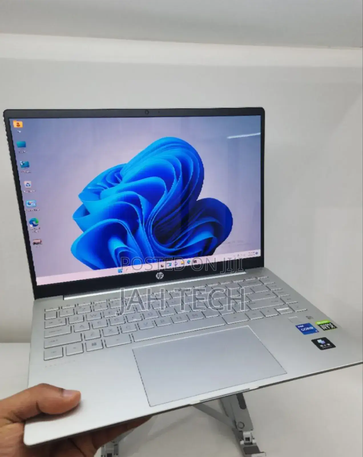 New Laptop HP Pavilion 14 16GB Intel Core i7 SSD 512GB