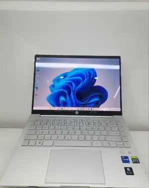 New Laptop HP Pavilion 14 16GB Intel Core i7 SSD 512GB