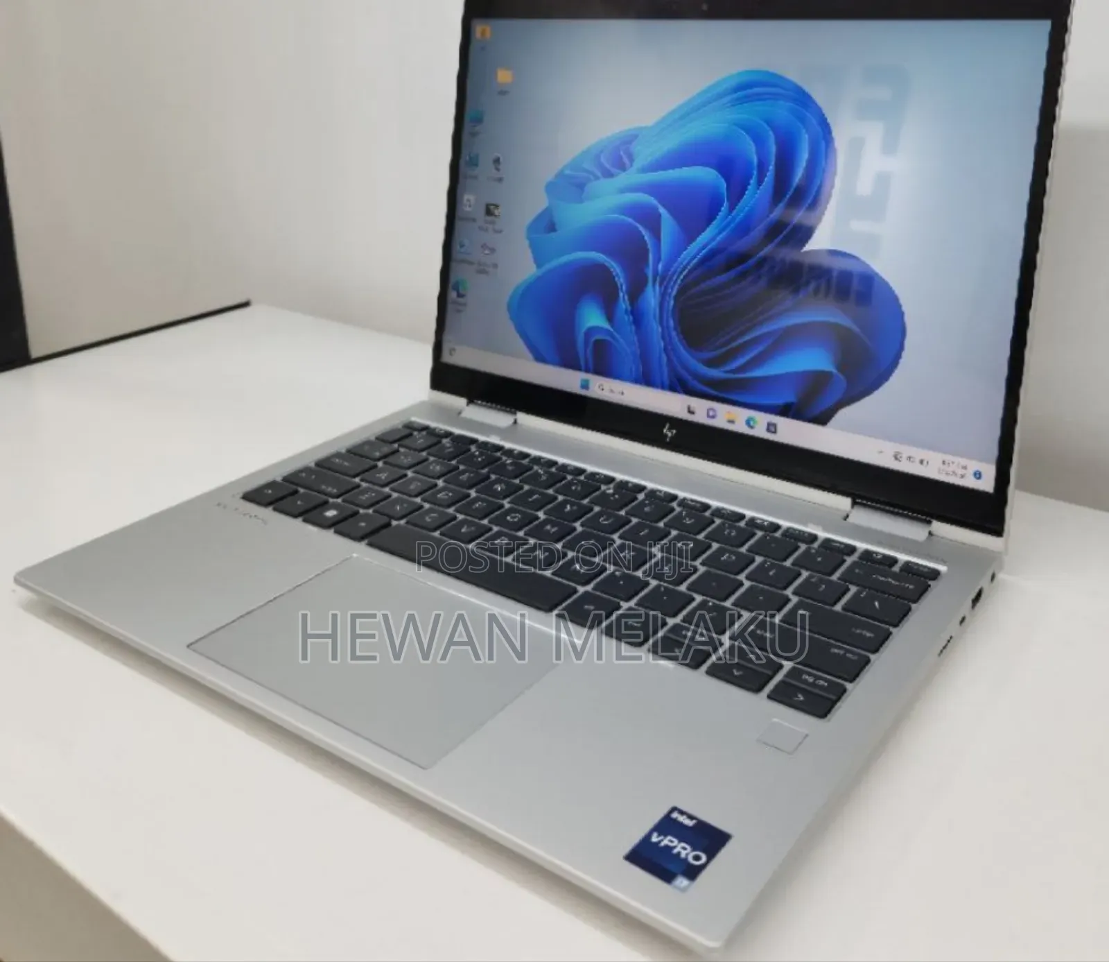 New Laptop HP EliteBook 830 G9 16GB Intel Core i7 SSD 512GB