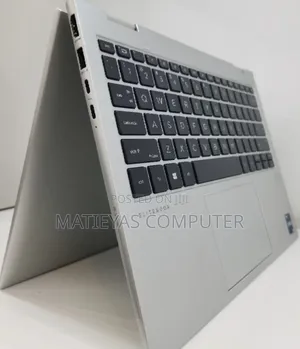 New Laptop HP EliteBook 830 G9 16GB Intel Core i7 SSD 512GB