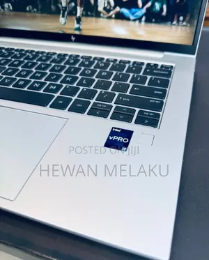 New Laptop HP EliteBook 840 G9 16GB Intel Core i7 SSD 512GB