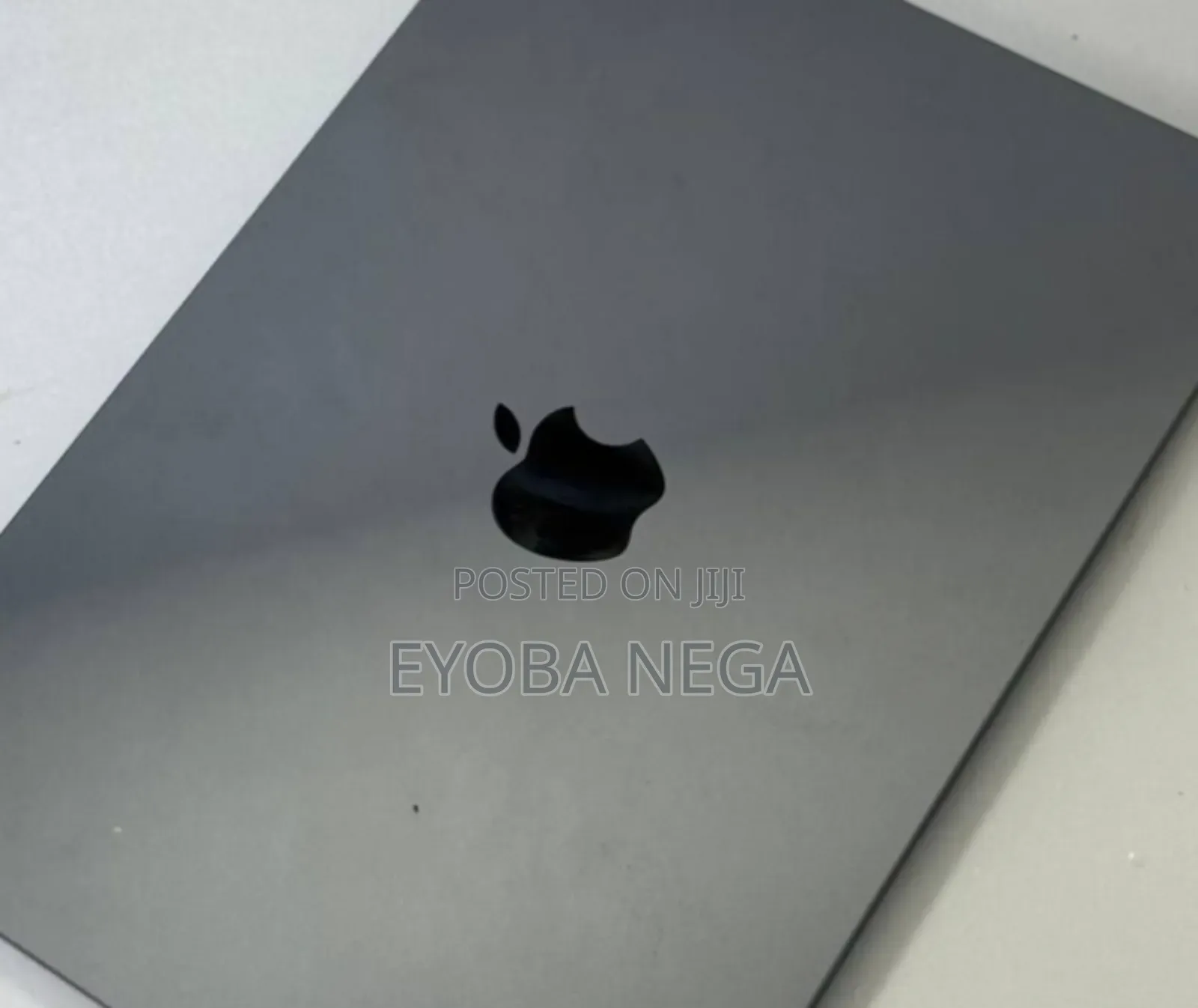 Laptop Apple MacBook Air 2022 M2 8GB Apple M2 SSD 256GB