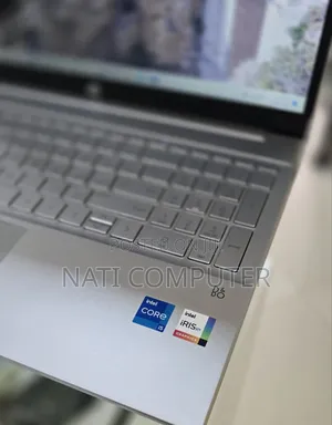 New Laptop HP Pavilion 15 8GB Intel Core i5 SSD 512GB