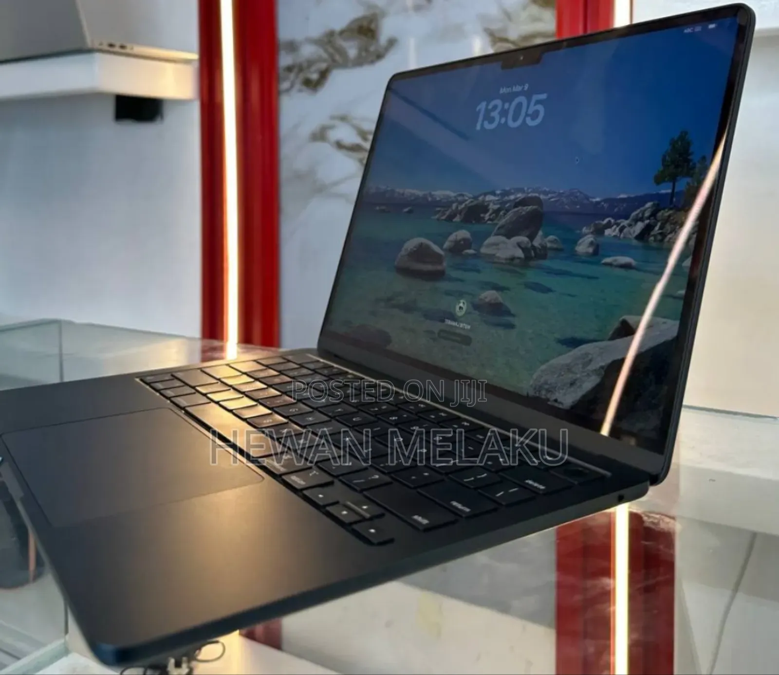 New Laptop Apple MacBook Air 2024 M3 13-inch 16GB Apple M3 SSD 512GB