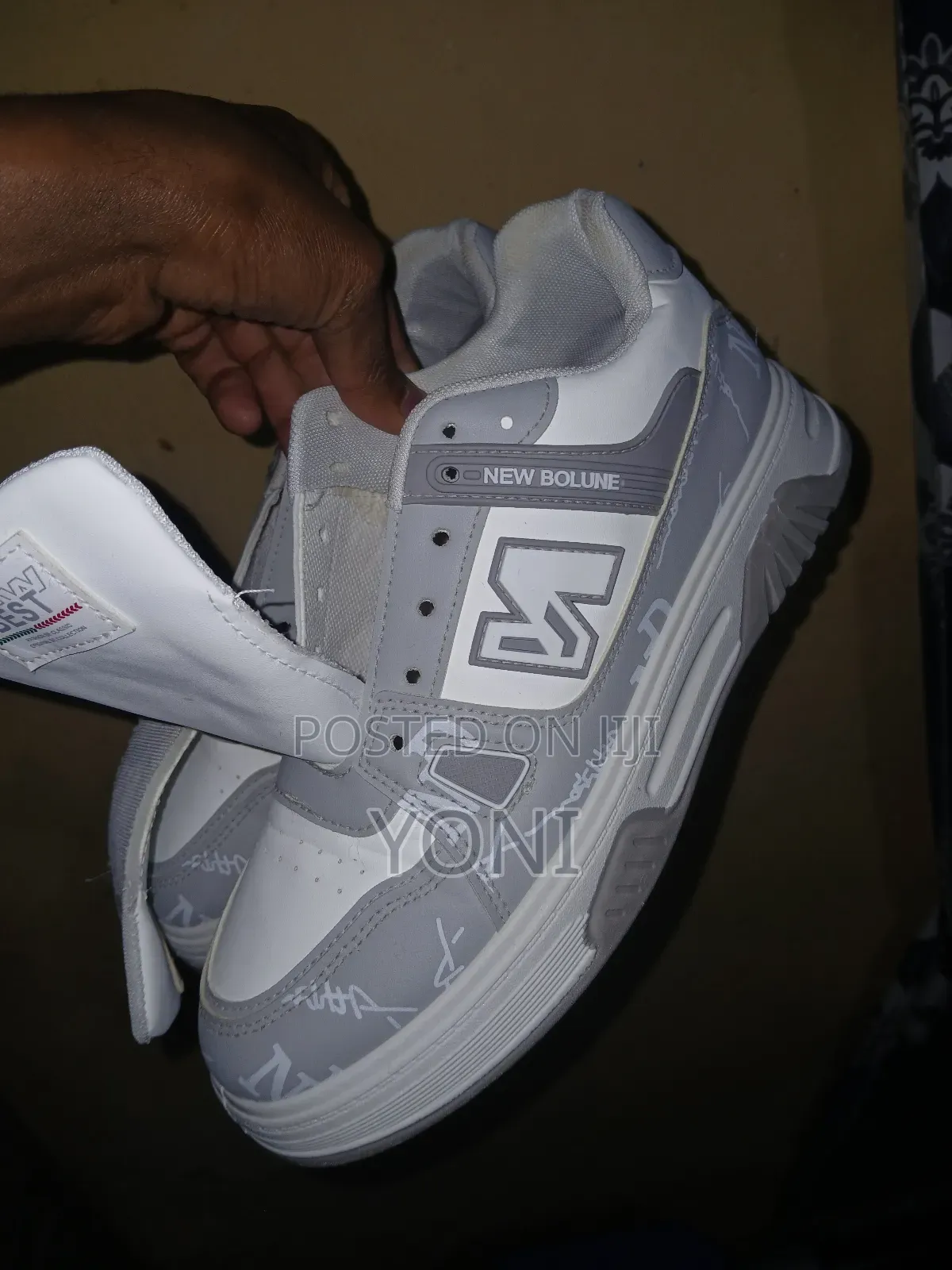 New Bolune Sneakers - Brand New