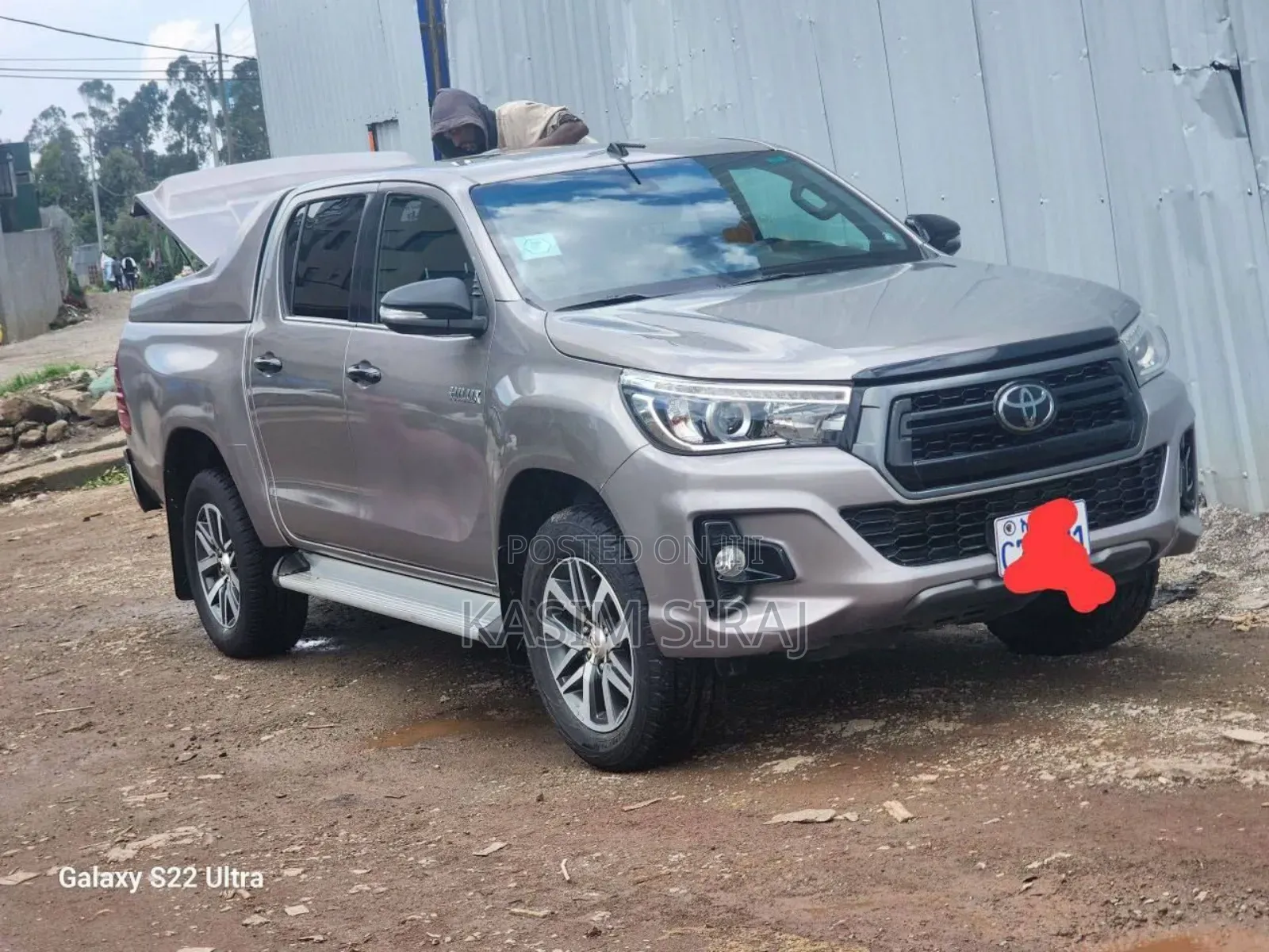 Toyota Hilux Revo Double Cab Deisel 2.4 AWD 2019 Gray