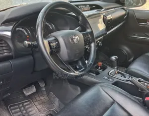 Toyota Hilux Revo Double Cab Deisel 2.4 AWD 2019 Gray