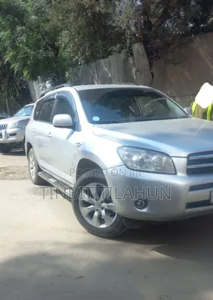 Toyota RAV4 2008 Silver