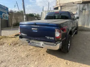 Toyota Tacoma 2012 Blue