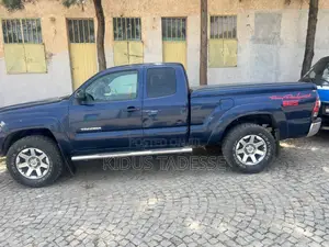 Toyota Tacoma 2012 Blue