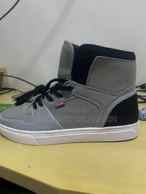 Authentic Levi’S High-Top Sneakers
