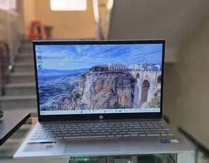 New Laptop HP Pavilion 15 8GB Intel Core i5 SSD 512GB