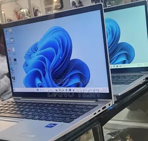 New Laptop HP EliteBook 840 G8 16GB Intel Core i7 SSD 512GB