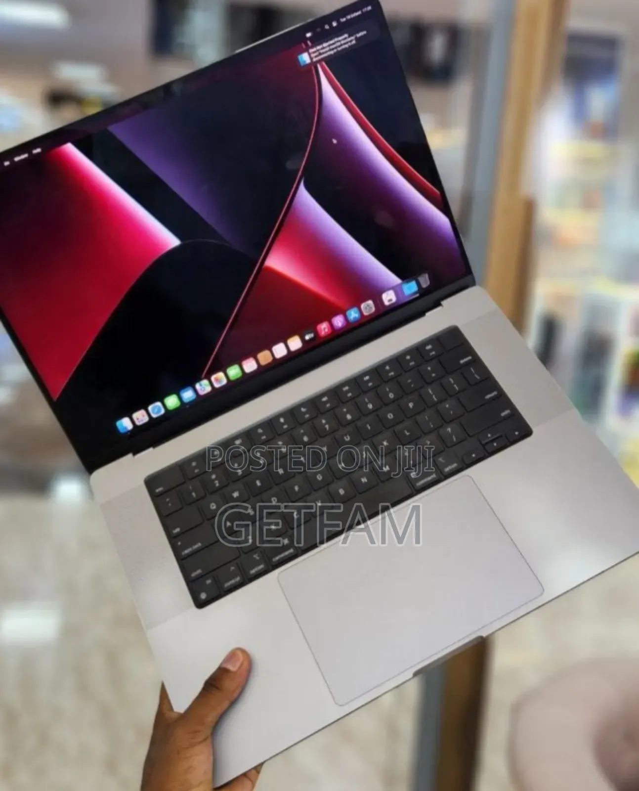 New Laptop Apple MacBook Pro 2021 M1 16GB Apple M1 SSD 16 GB