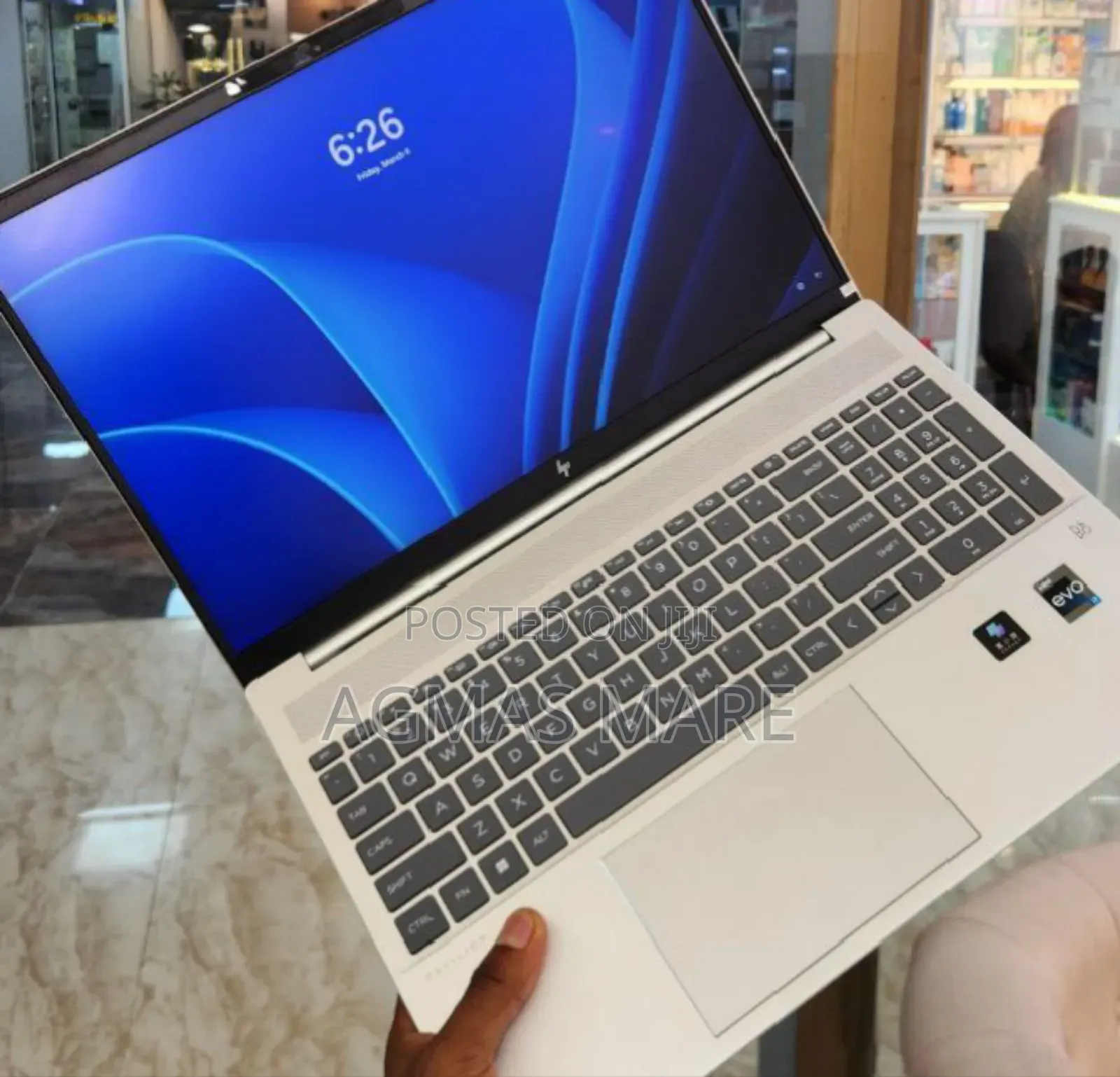 New Laptop HP Pavilion 14 16GB Intel Core i7 SSD 1T