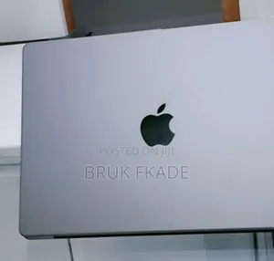 New Laptop Apple MacBook Pro 2020 M1 16GB Apple M1 Pro SSD 1T