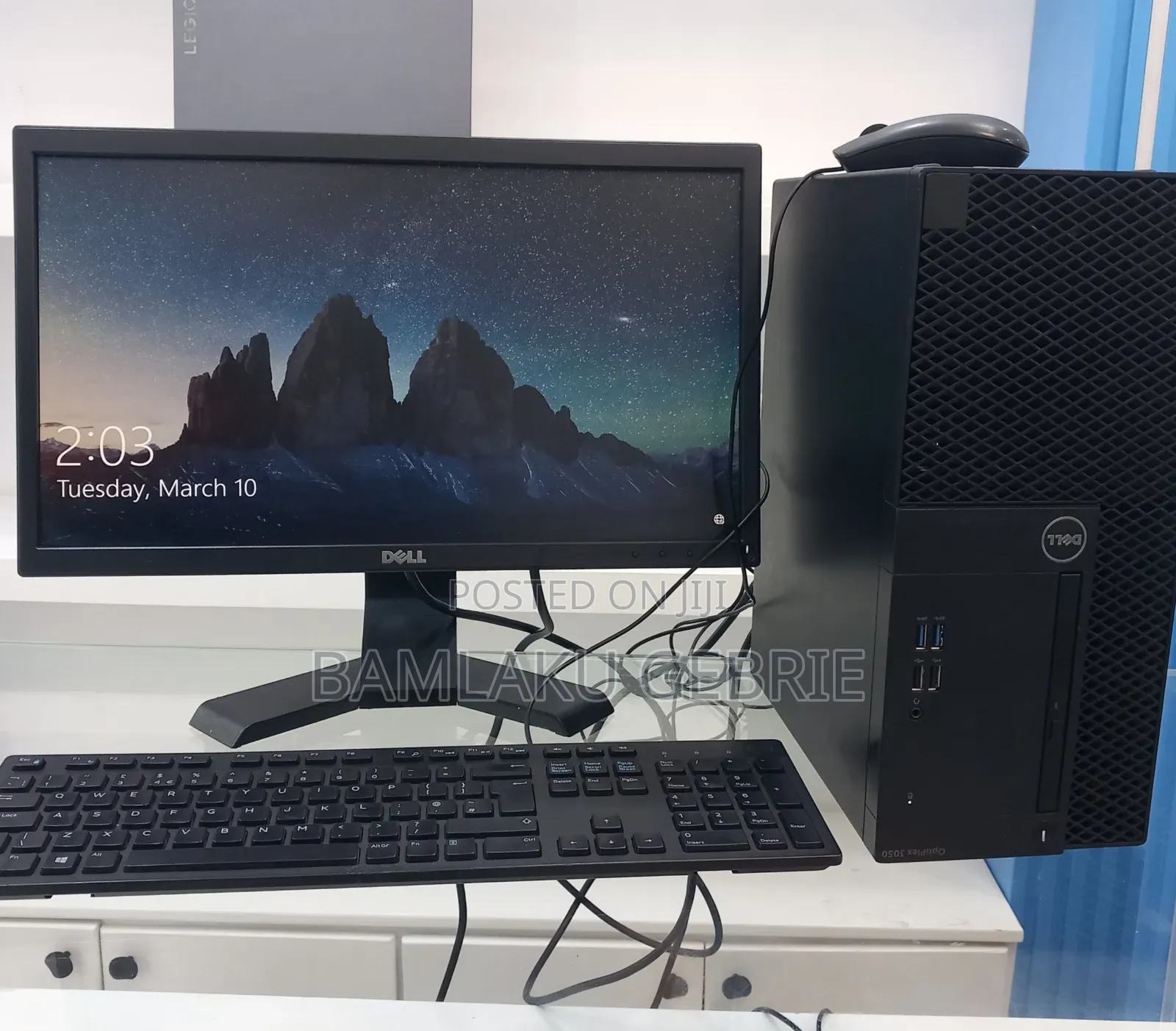 New Desktop Computer Dell OptiPlex 3050 4GB Intel Core i3 HDD 500GB