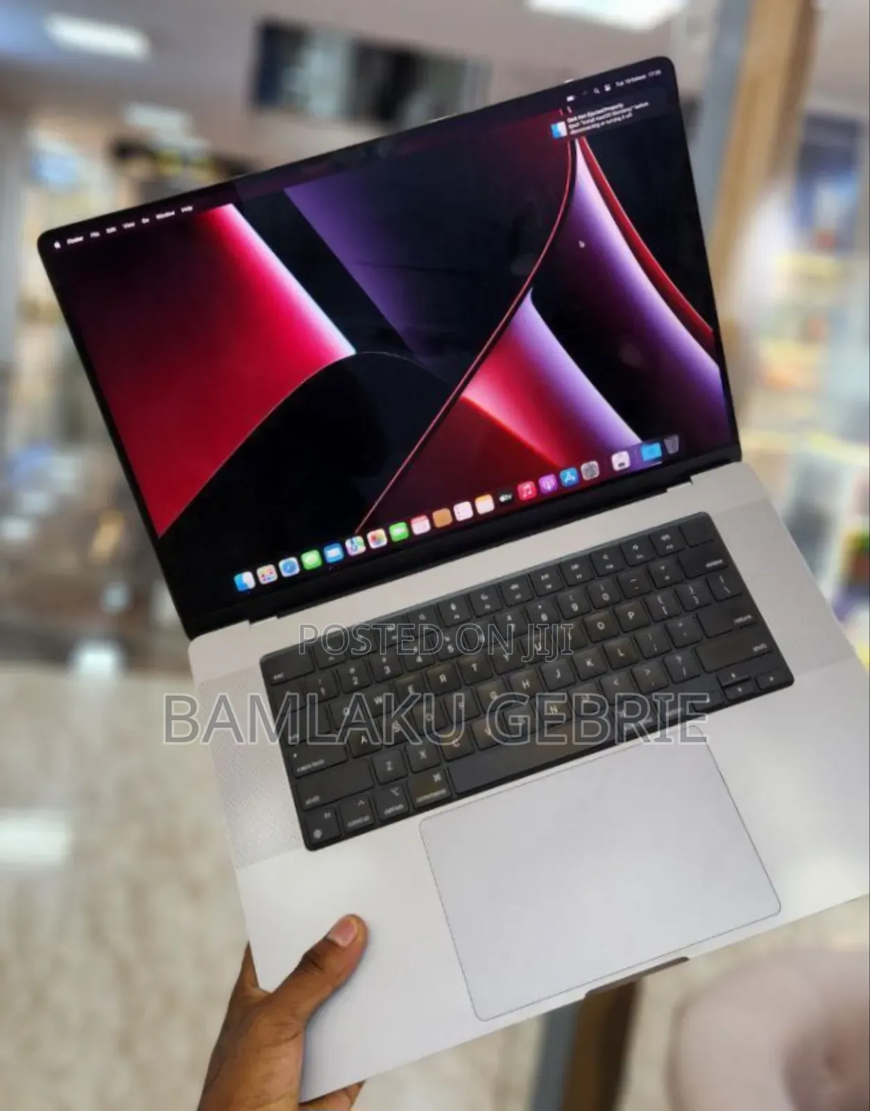 New Laptop Apple MacBook Pro 2021 M1 16GB Apple M1 Pro SSD 1T