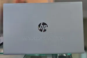 New Laptop HP Pavilion 15 8GB Intel Core i5 SSD 512GB