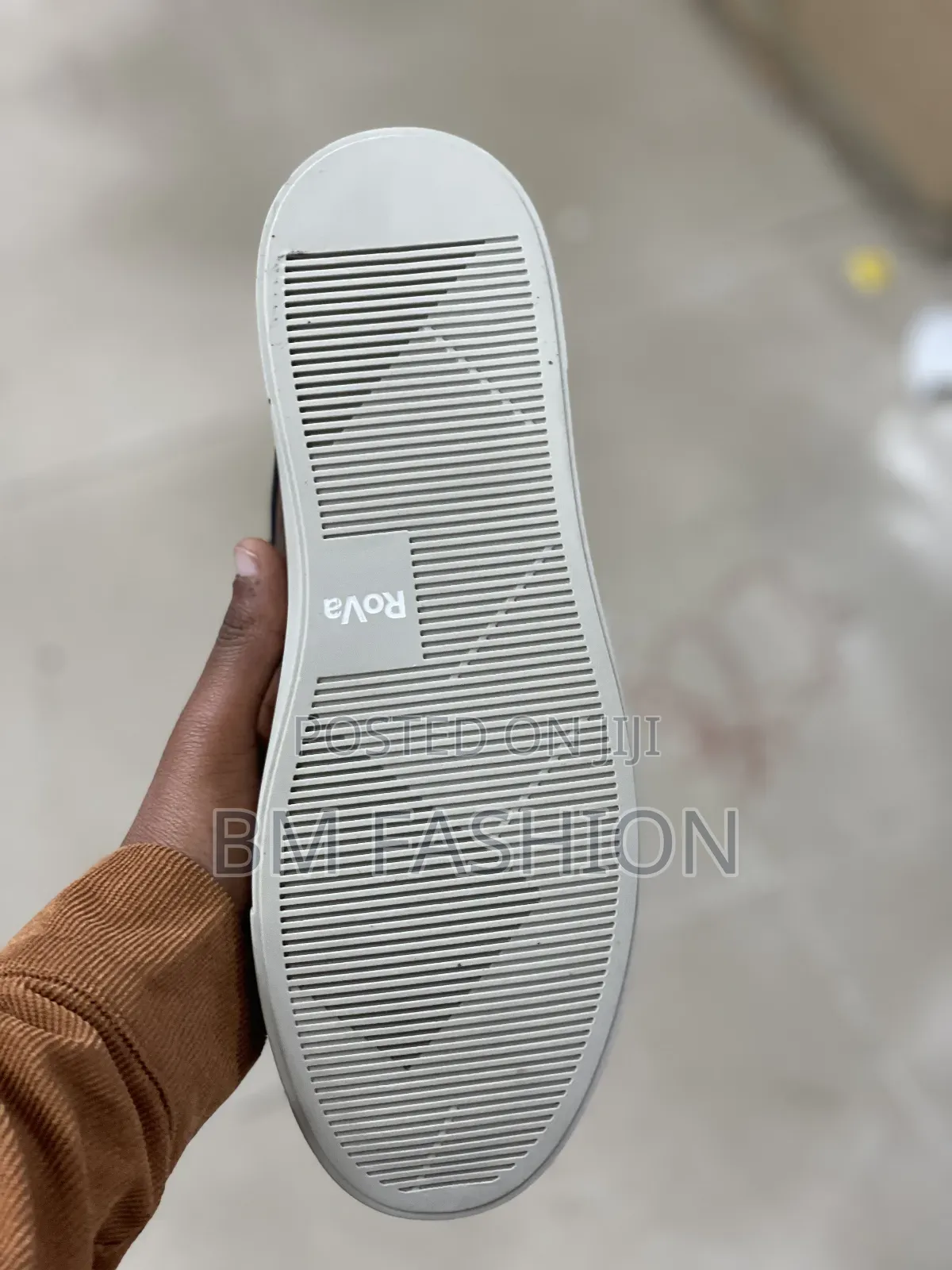 Rova Brown Pebbled Leather Sneakers: One Step Ahead