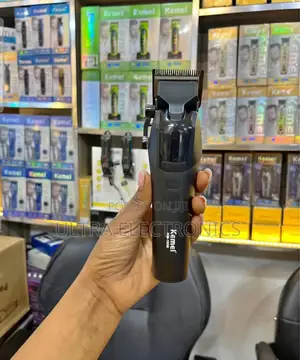 የፀጉር ማሽን Kemei Km-1858 Professional Hair Clipper. 9000rpm