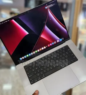 New Laptop Apple MacBook Pro M1 16GB Apple M1 Pro SSD 1T