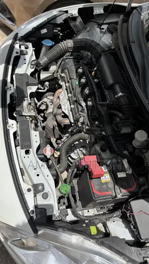 Suzuki Swift 2022 White