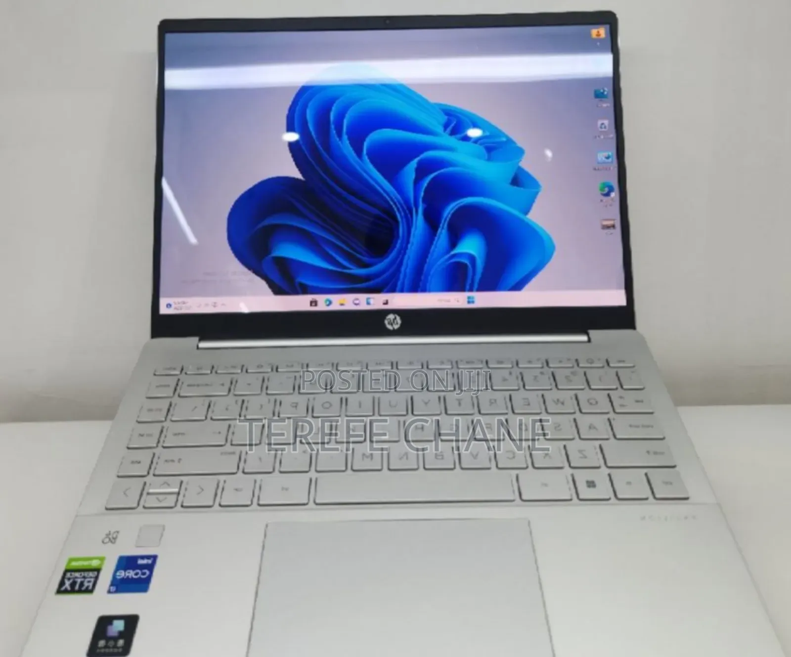 New Laptop HP Pavilion 14 16GB Intel Core i7 SSD 512GB
