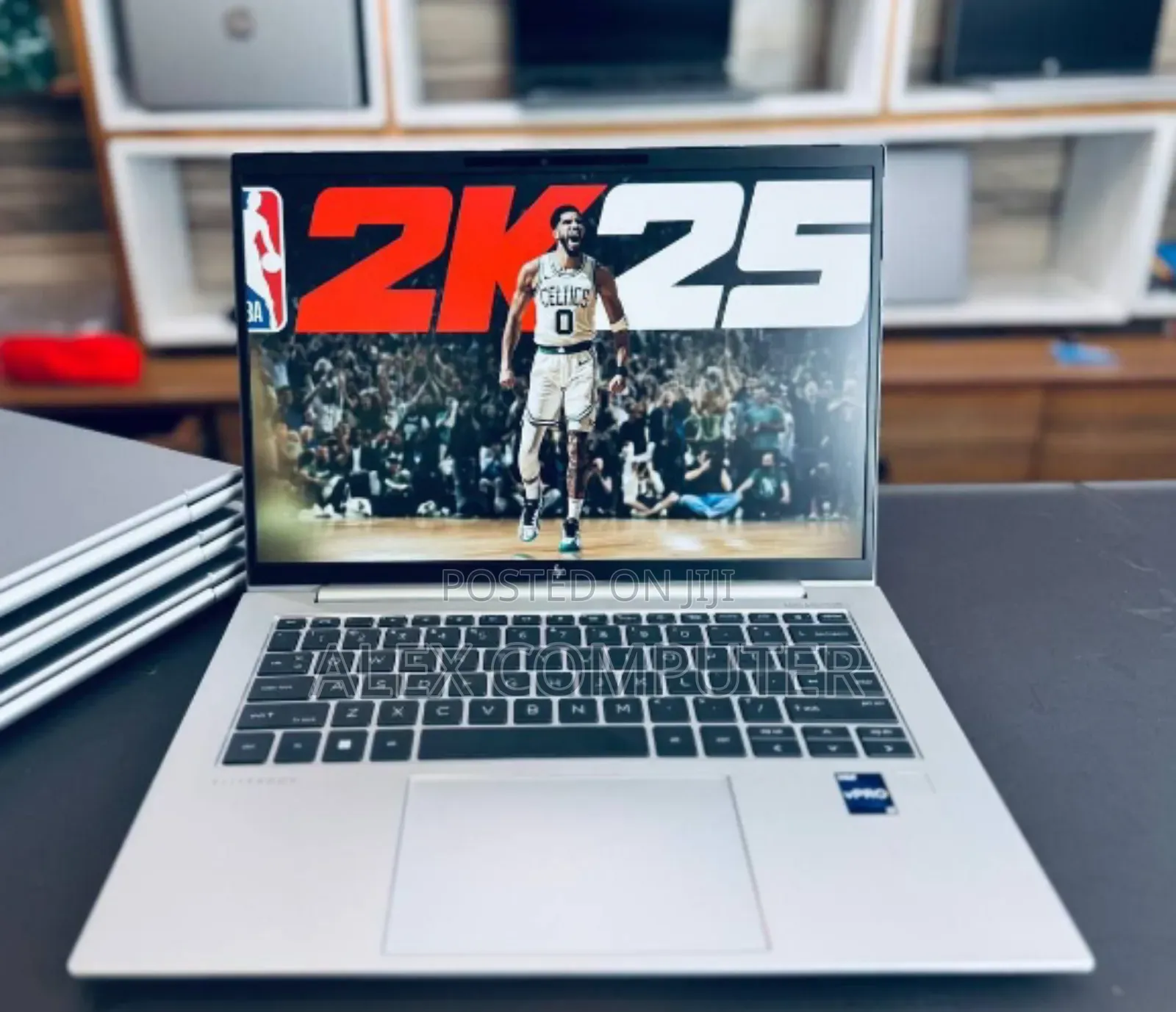 New Laptop HP EliteBook 840 G9 16GB Intel Core i7 SSD 512GB