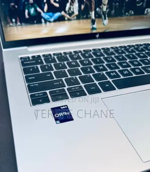 New Laptop HP EliteBook 840 G9 16GB Intel Core i7 SSD 512GB