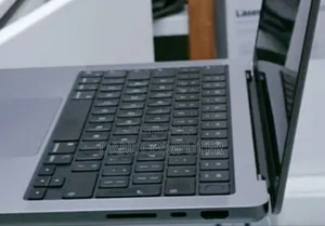 New Laptop Apple MacBook Pro M1 16GB Apple M1 Pro SSD 1T