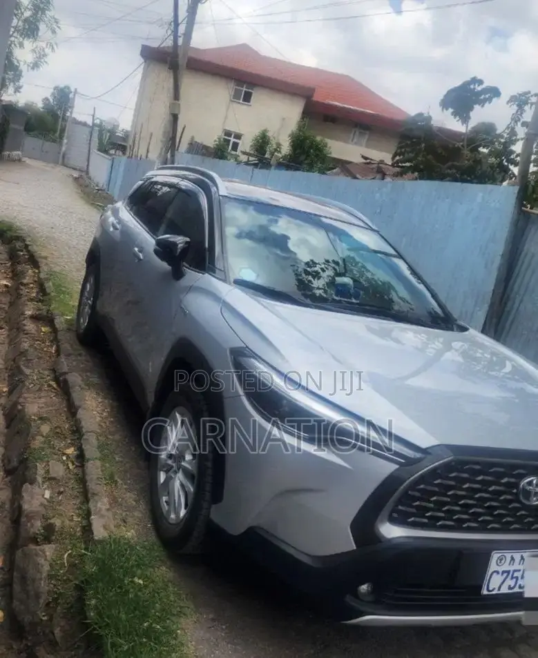 Toyota Corolla Cross 2023 Silver