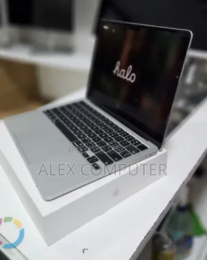 New Laptop Apple MacBook Air 2025 M4 13-inch 16GB Apple M4 SSD 256GB