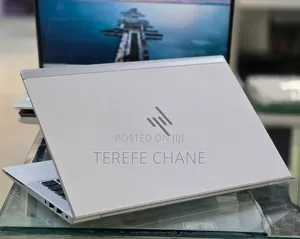 New Laptop HP EliteBook 830 G8 16GB Intel Core i5 SSD 512GB