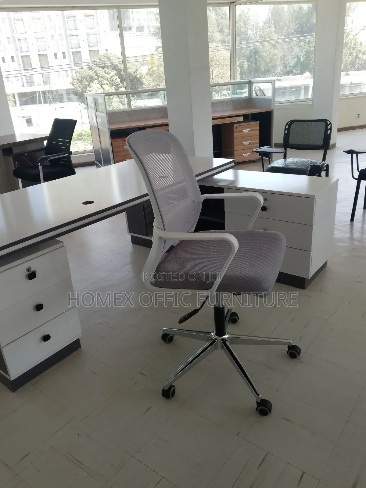 Office Secretarial Staff Table