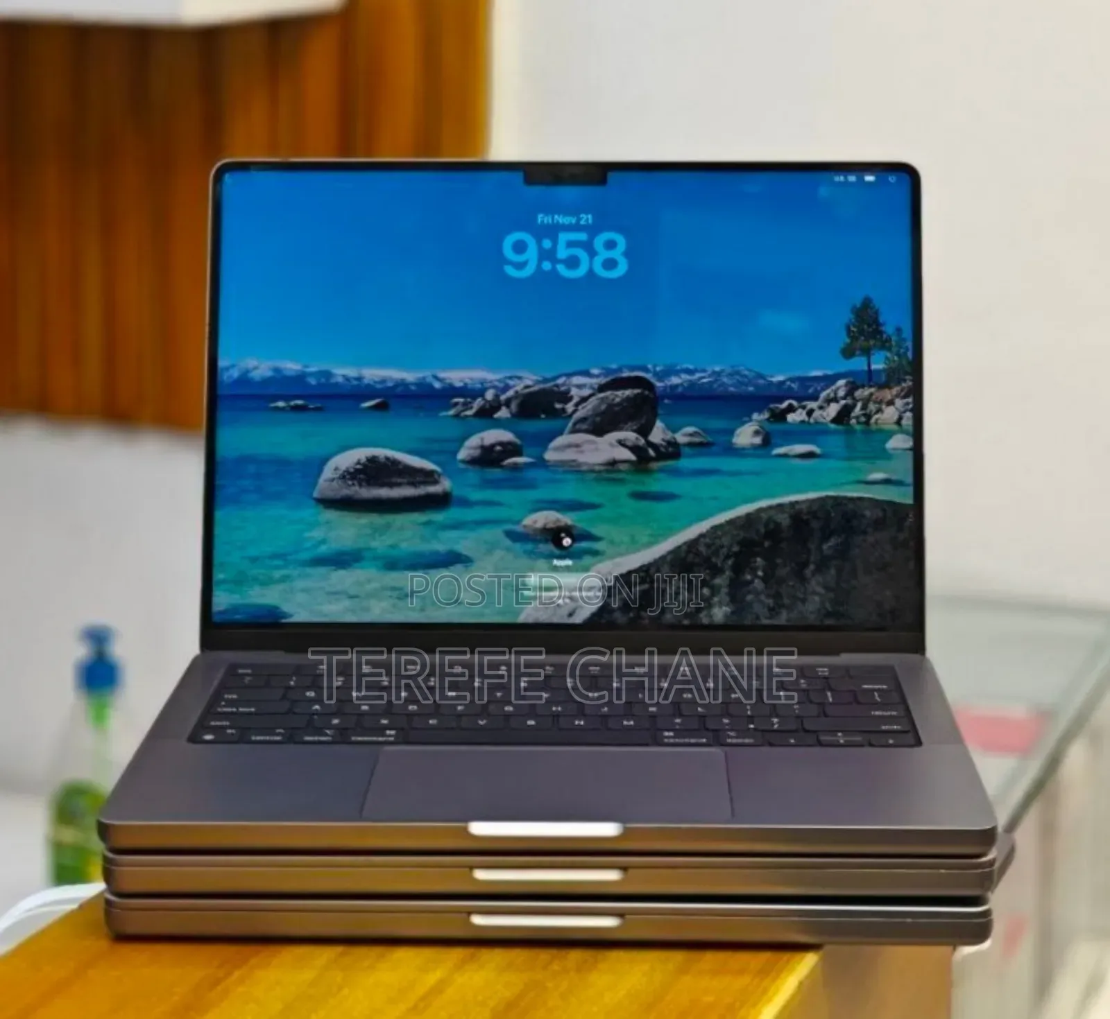 New Laptop Apple MacBook Pro M1 32GB Apple M1 Pro SSD 512GB