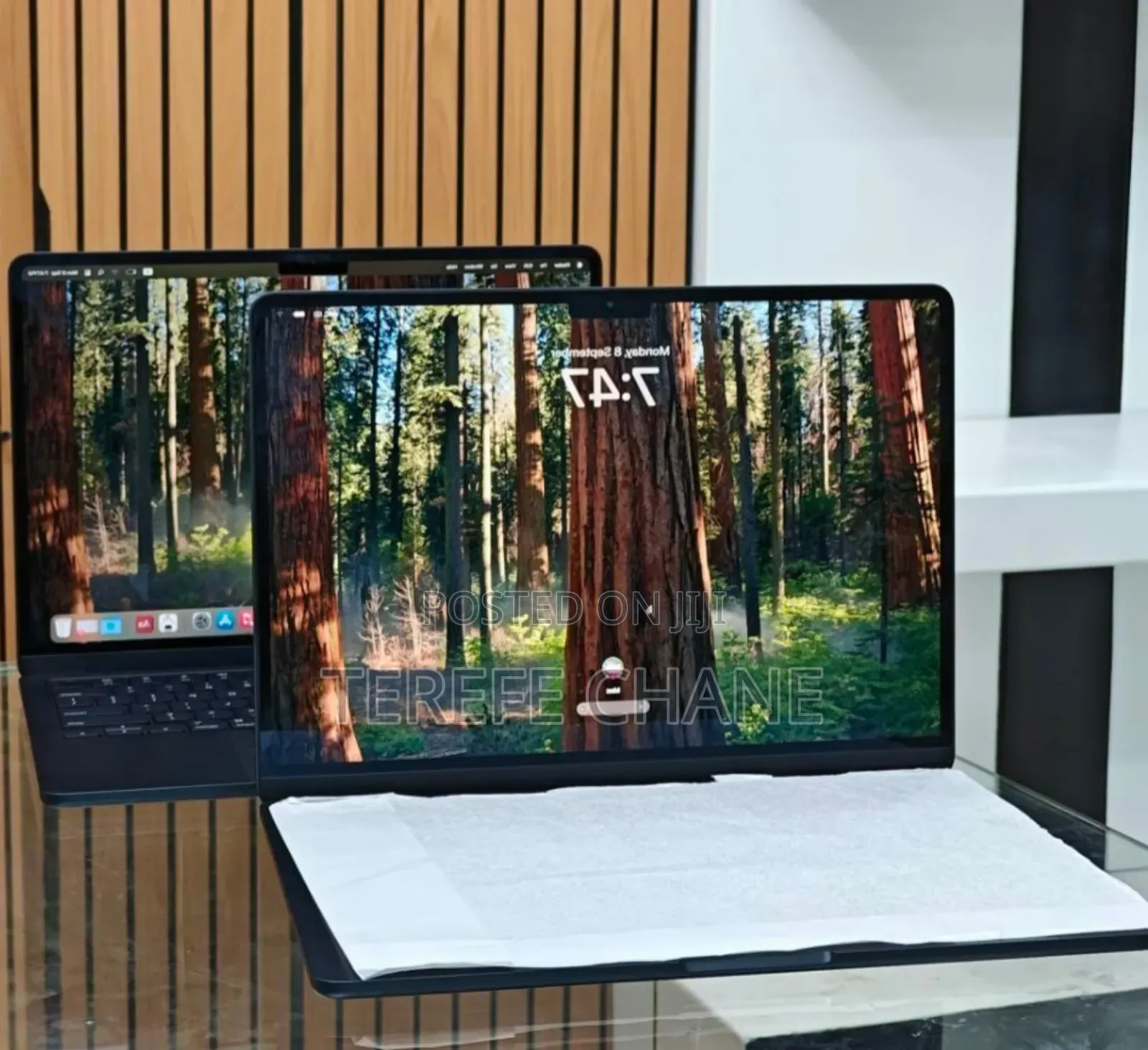 New Laptop Apple MacBook Air 2025 M4 13-inch 32GB Apple M4 SSD 256GB